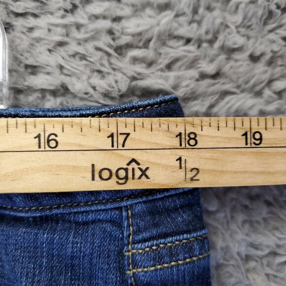 Lane Bryant Jeans Womens Size 16 Blue Denim Stretch Capri Classic Fit - Picture 6 of 13